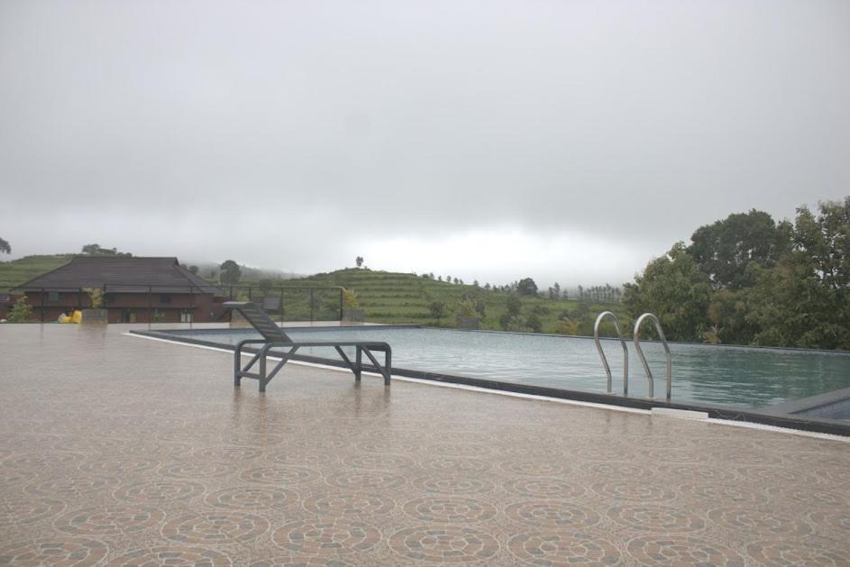 Misty Valley Resort Varagampadi ภายนอก รูปภาพ